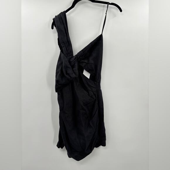 Just BEE Queen Solange Linen Romper - Picture 6 of 6